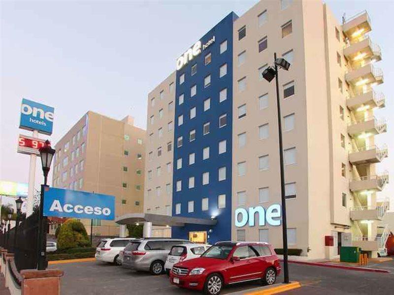 Hotel One Queretaro Plaza Galerias Esterno foto