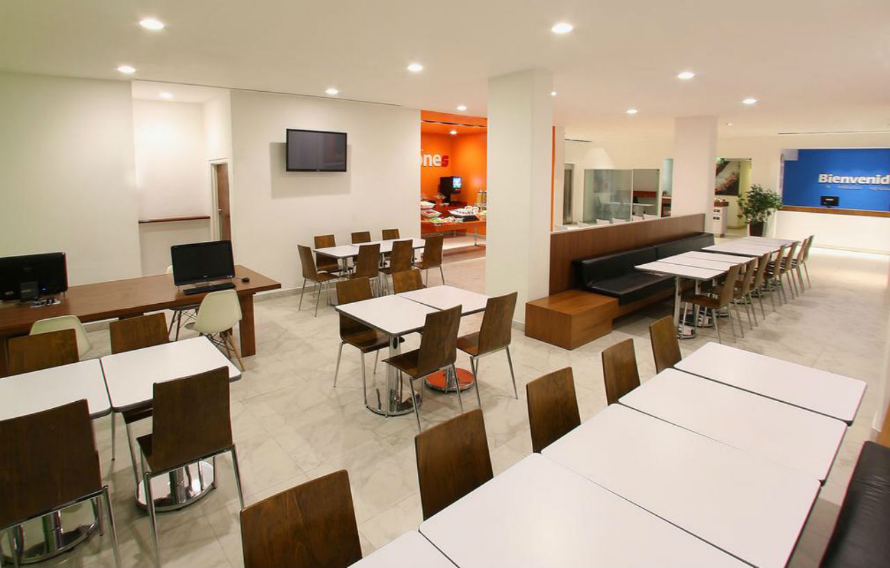 Hotel One Queretaro Plaza Galerias Esterno foto